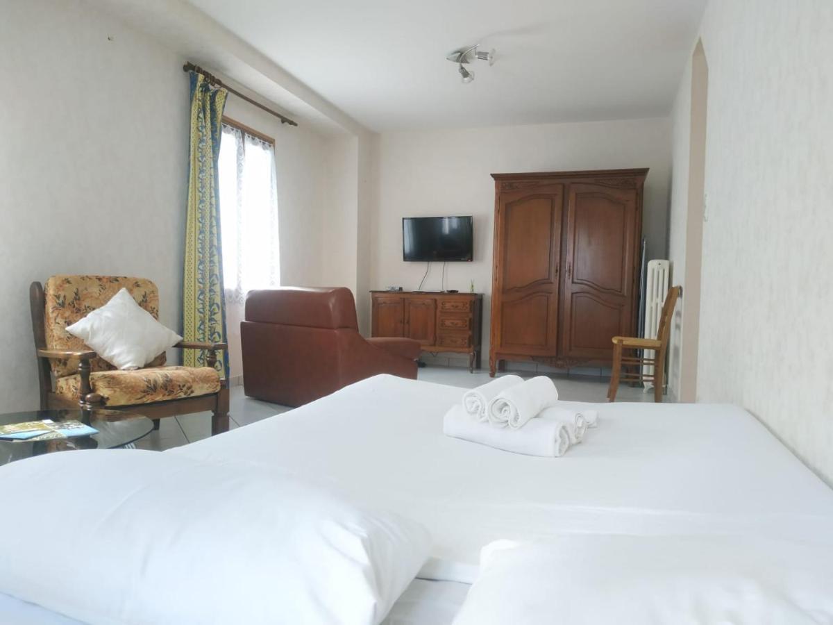 Classic House Apartment Argentat Bagian luar foto
